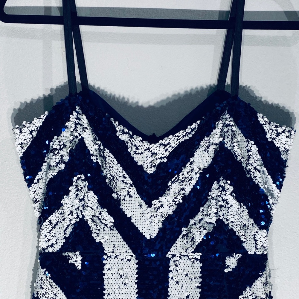Sexy Sequined Navy/ White Dress**Small $148 - Picture 3 of 6